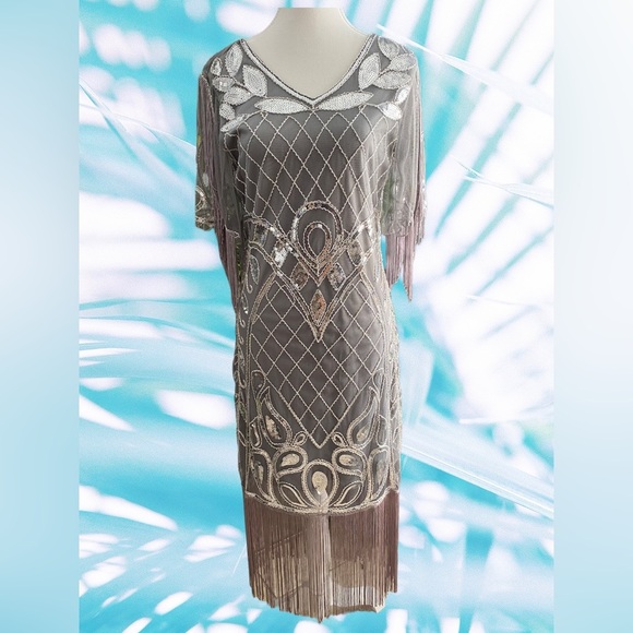 Metme Silver Sequin Fringe Women’s Dress Sz Medium Mermaidcore Balletcore - Picture 4 of 12